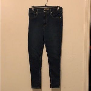 Mile high super skinny Levi’s
